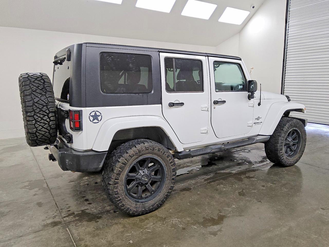 2013 Jeep Wrangler Unlimited Sport White vin: 1C4BJWDG6DL613986
