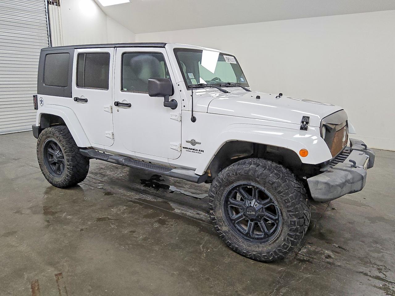 2013 Jeep Wrangler Unlimited Sport White vin: 1C4BJWDG6DL613986
