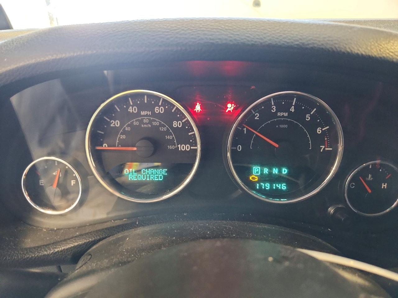 2014 Jeep Wrangler Unlimited Sport White vin: 1C4BJWDG6EL113215
