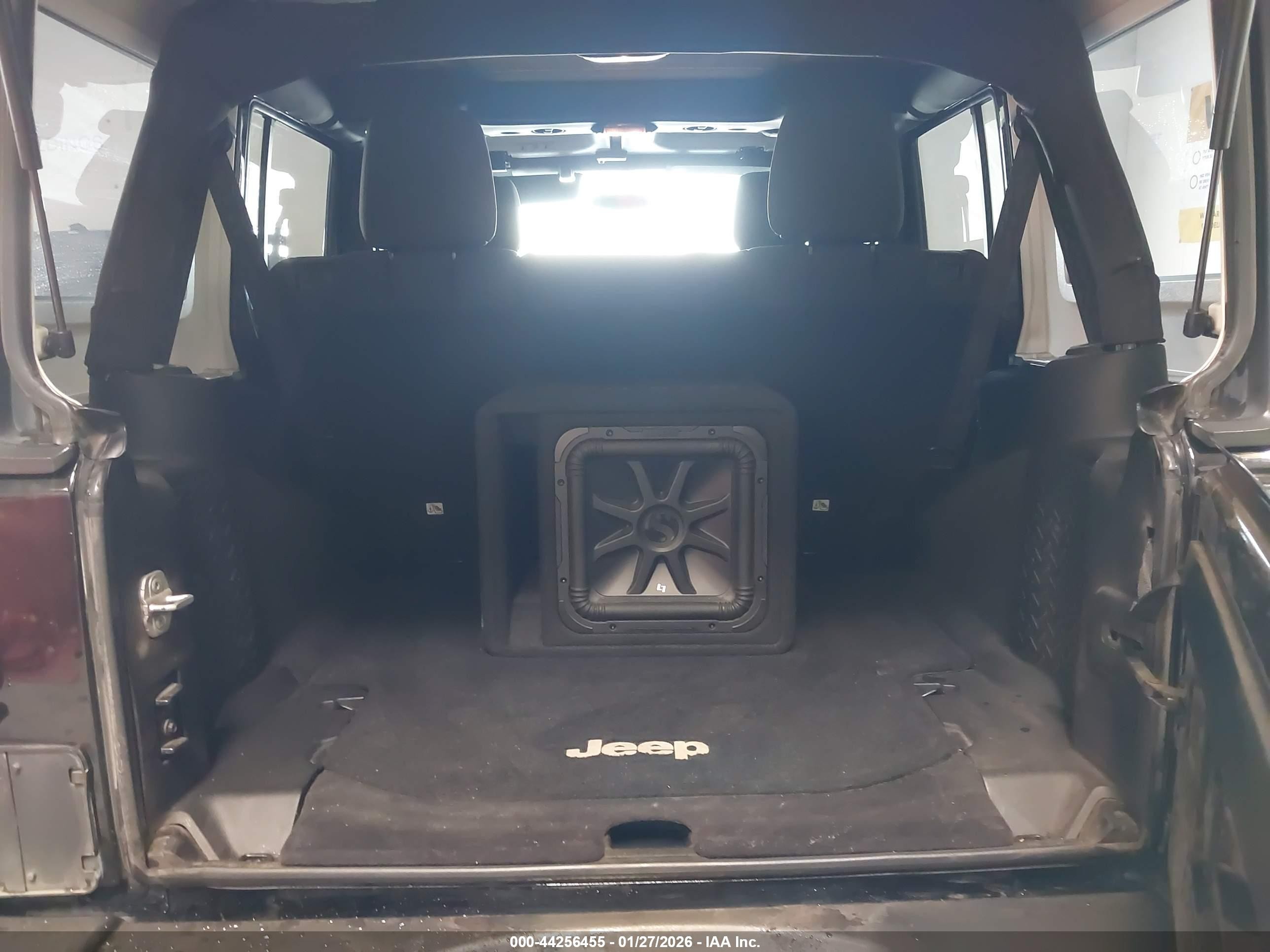 2014 Jeep Wrangler Unlimited Sport Черный vin: 1C4BJWDG6EL116230