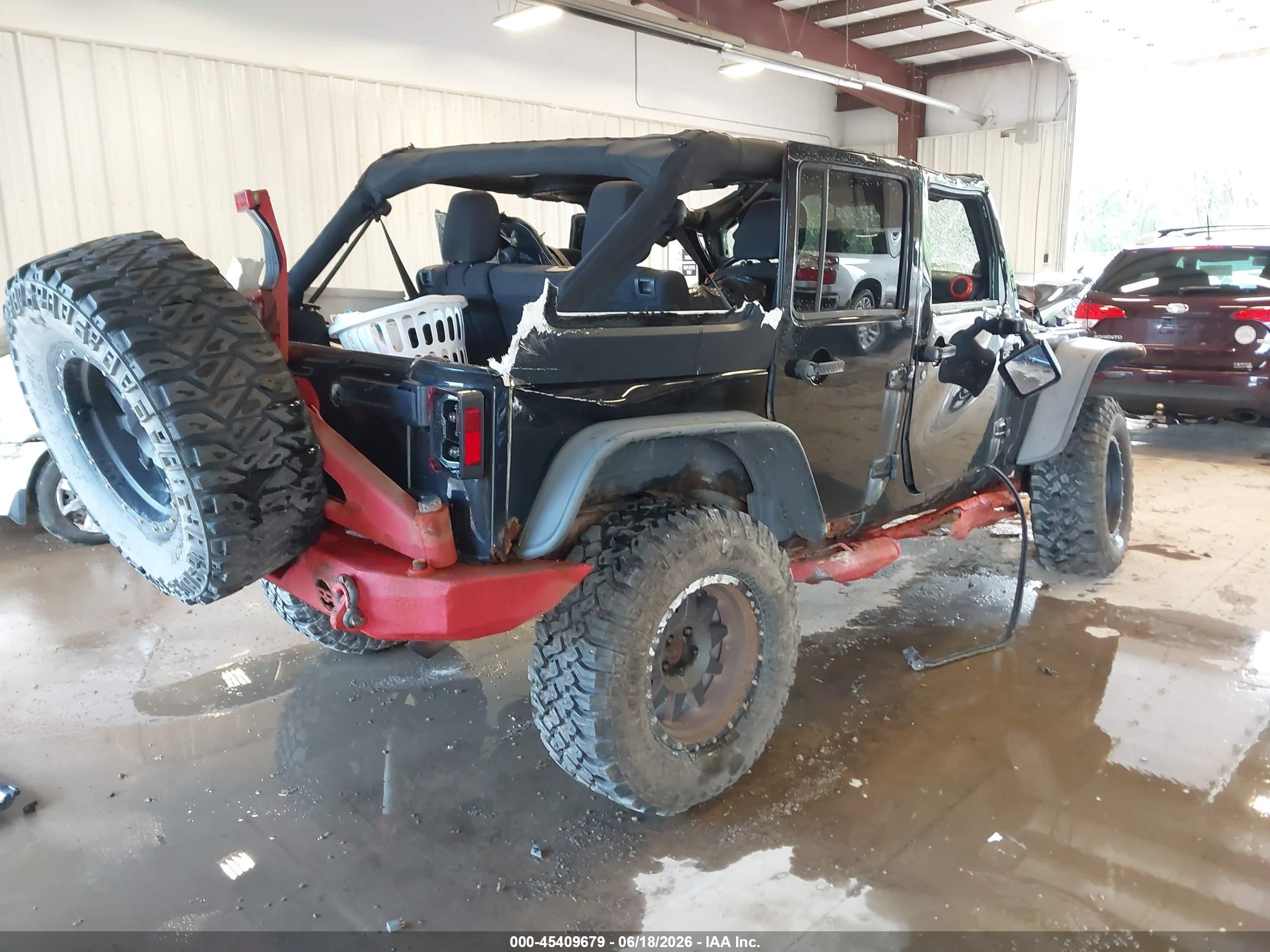 2014 Jeep Wrangler Unlimited Sport Black vin: 1C4BJWDG6EL171969