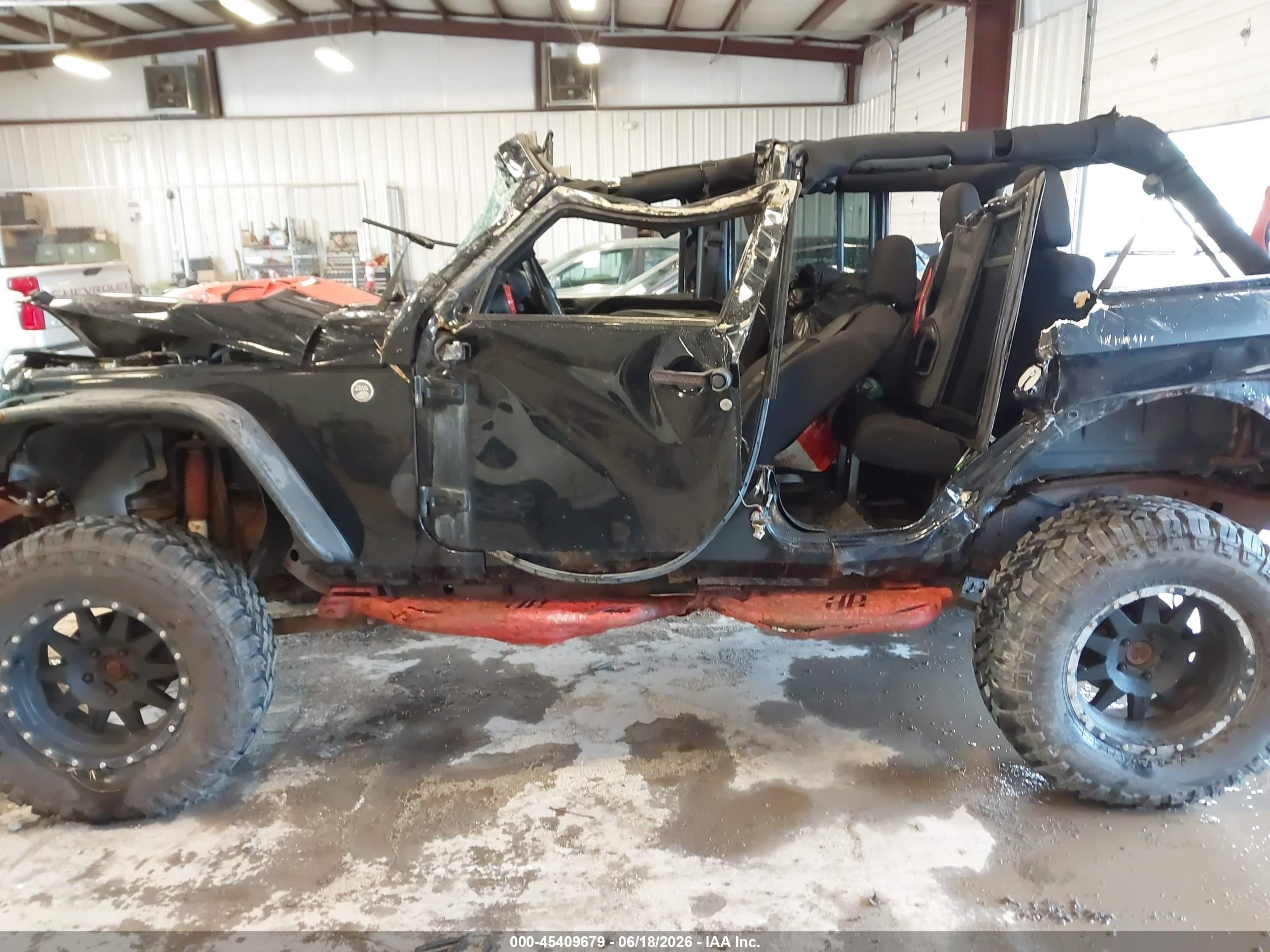 2014 Jeep Wrangler Unlimited Sport Black vin: 1C4BJWDG6EL171969