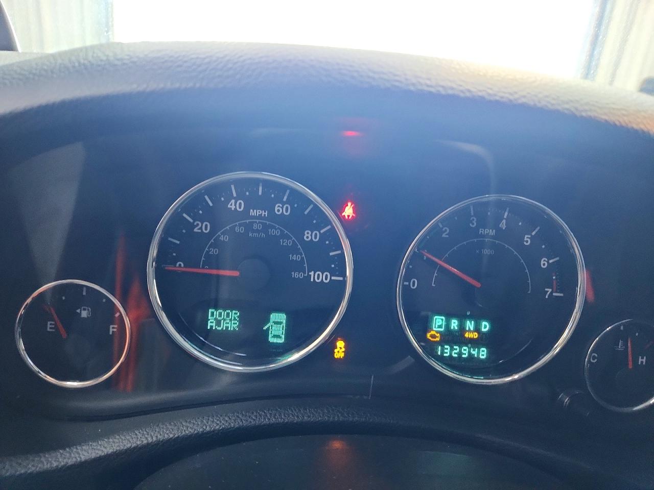 2014 Jeep Wrangler Unlimited Sport Gray vin: 1C4BJWDG6EL270288