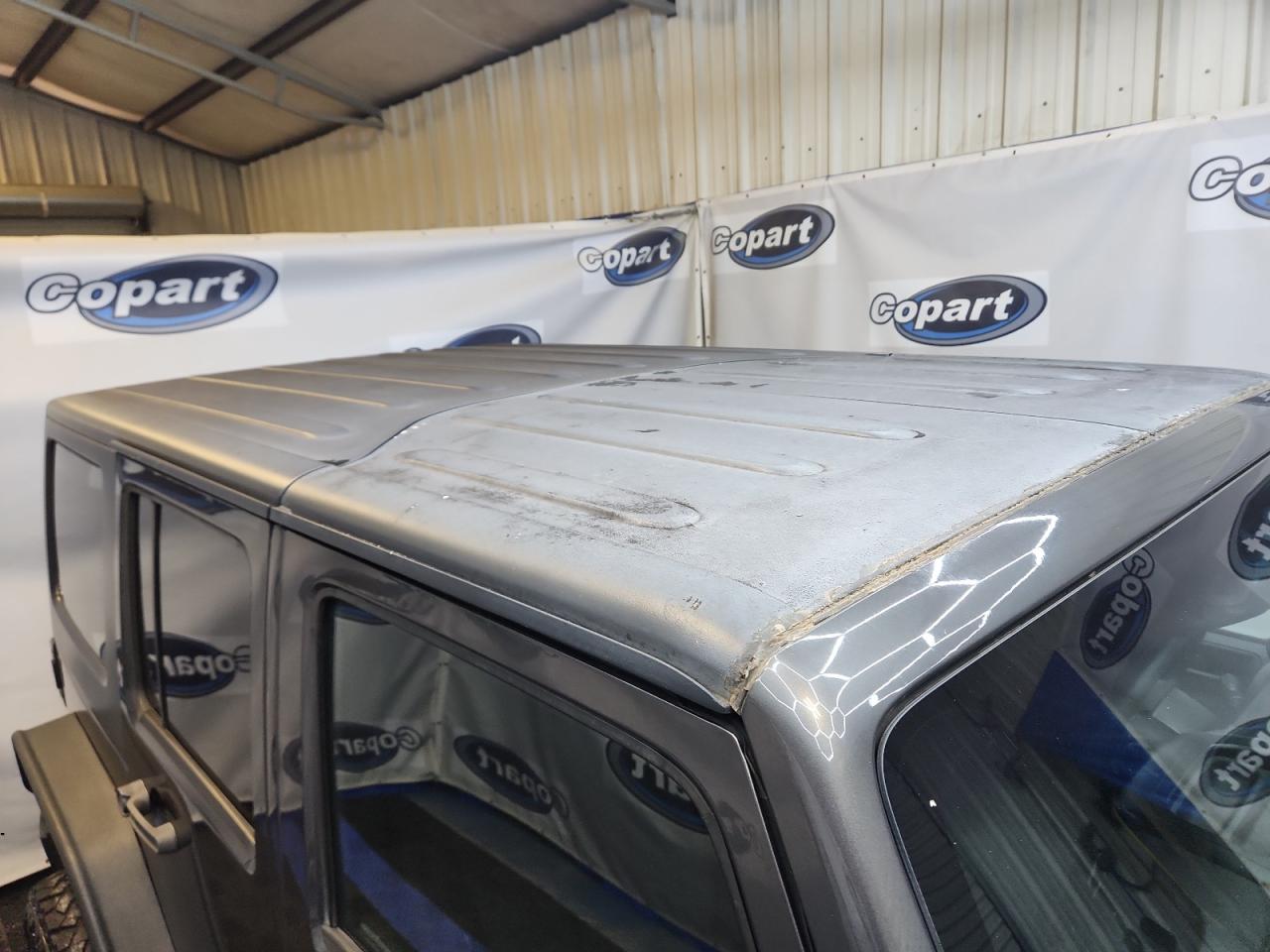 2014 Jeep Wrangler Unlimited Sport Gray vin: 1C4BJWDG6EL270288 Damage: Hardtop Shell, Broken, Replacement Required