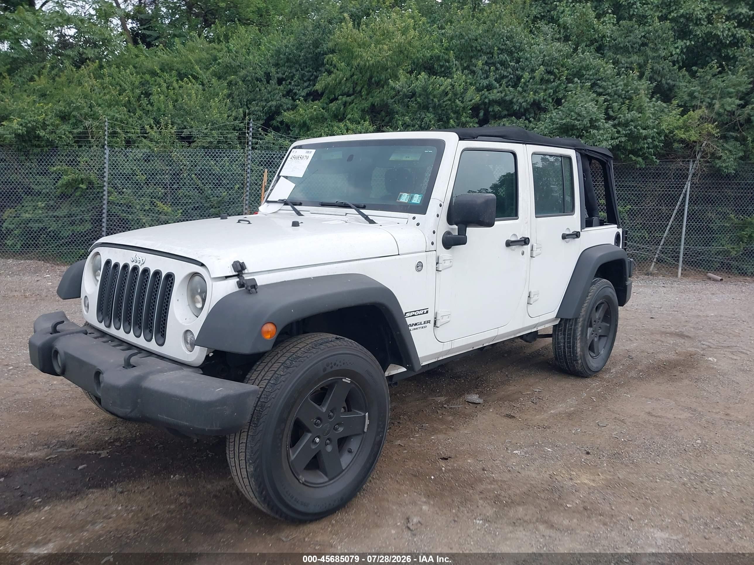 2015 Jeep Wrangler Unlimited Sport White vin: 1C4BJWDG6FL518041