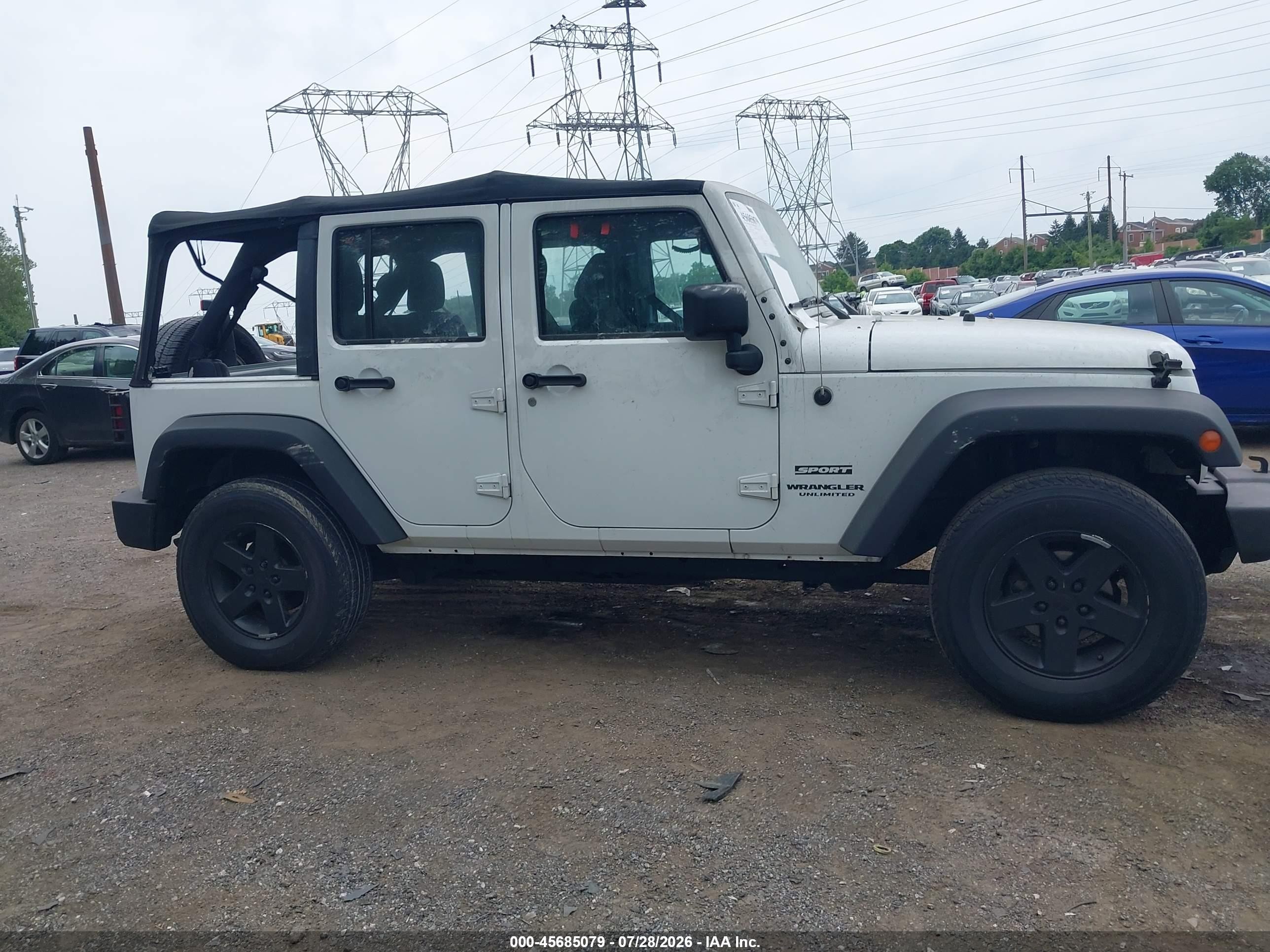 2015 Jeep Wrangler Unlimited Sport White vin: 1C4BJWDG6FL518041