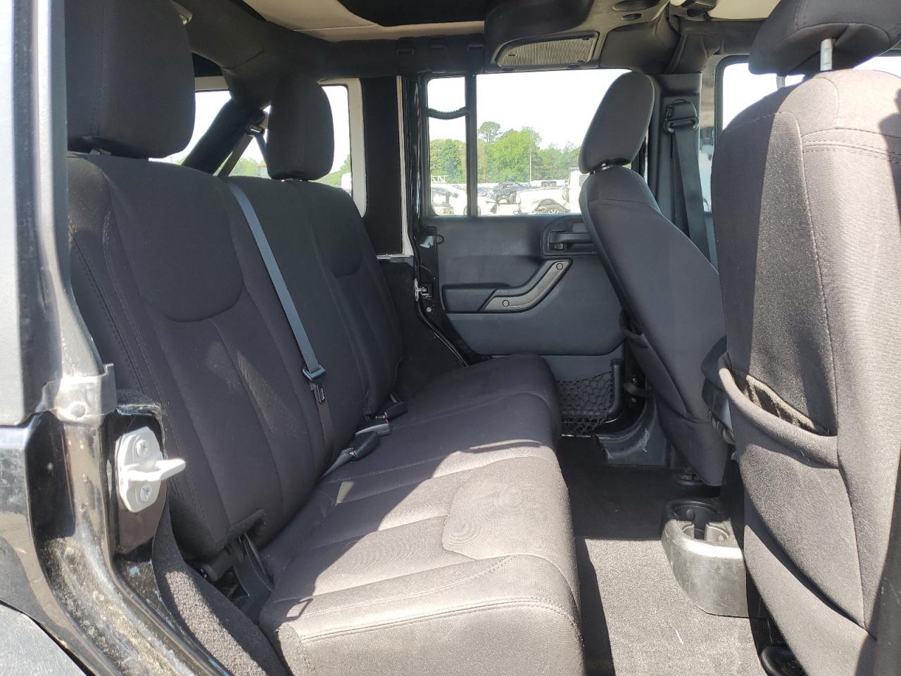 2015 Jeep Wrangler Unlimited Sport Black vin: 1C4BJWDG6FL556224