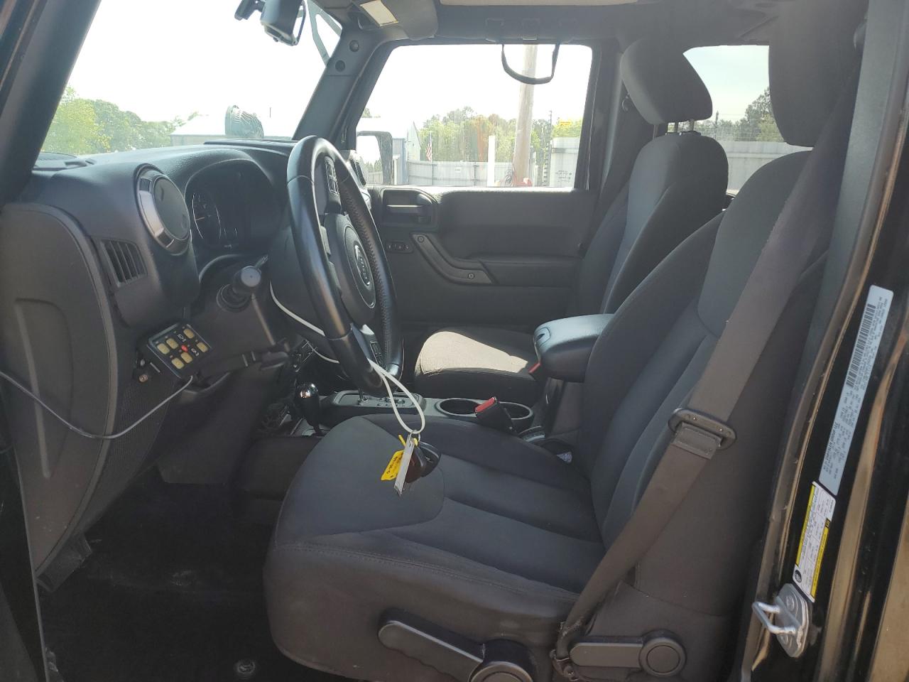 2015 Jeep Wrangler Unlimited Sport Black vin: 1C4BJWDG6FL556224