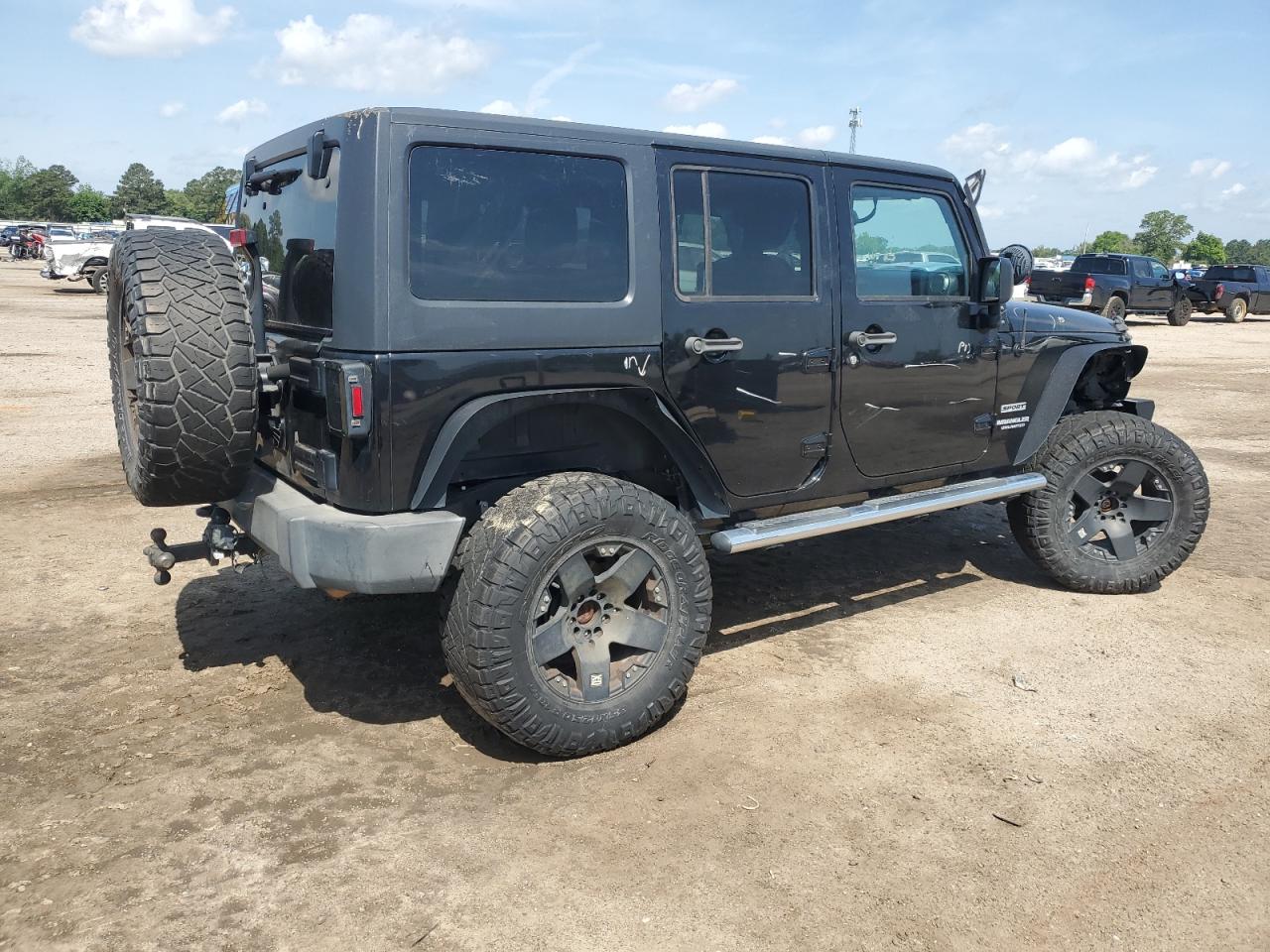 2015 Jeep Wrangler Unlimited Sport Black vin: 1C4BJWDG6FL556224