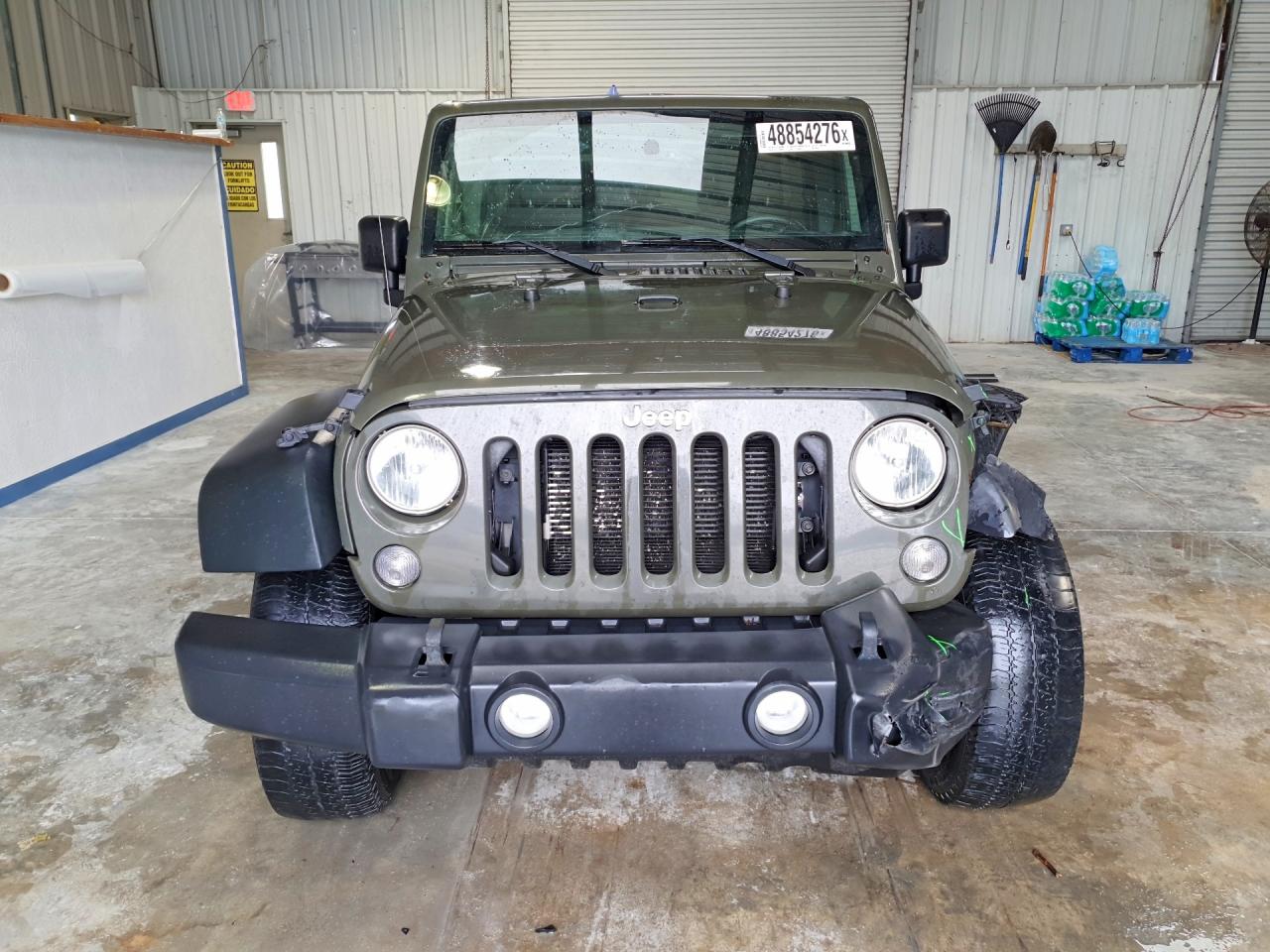2015 Jeep Wrangler Unlimited Sport Green vin: 1C4BJWDG6FL586243