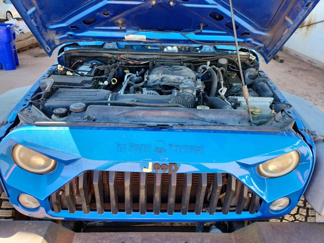 2015 Jeep Wrangler Unlimited Sport Blue vin: 1C4BJWDG6FL639894