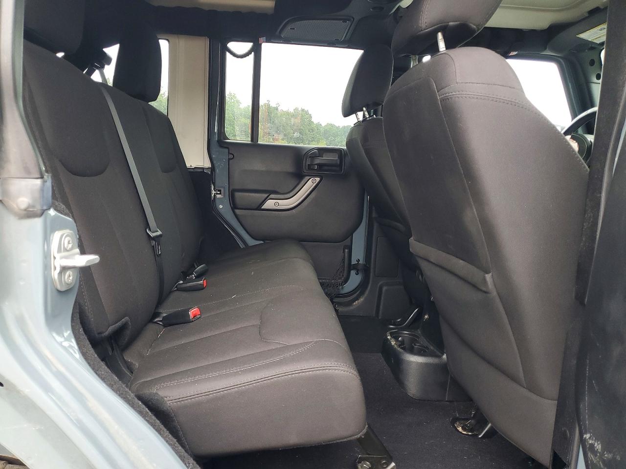 2015 Jeep Wrangler Unlimited Sport Gray vin: 1C4BJWDG6FL666285