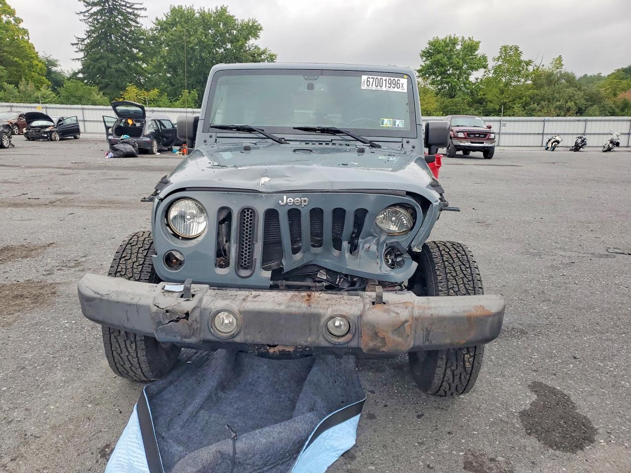 2015 Jeep Wrangler Unlimited Sport Gray vin: 1C4BJWDG6FL666285