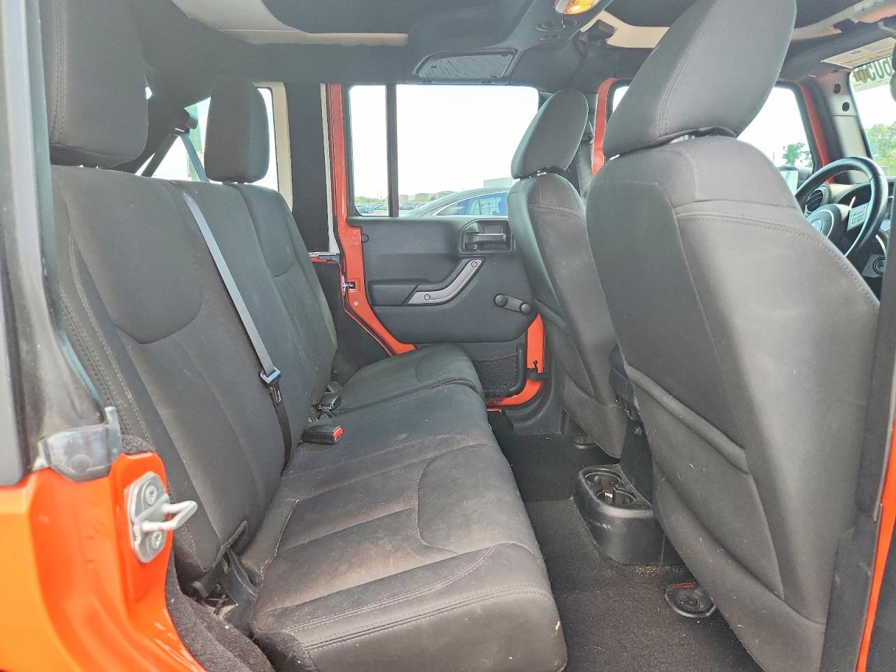 2015 Jeep Wrangler Unlimited Sport Оранжевый vin: 1C4BJWDG6FL689615