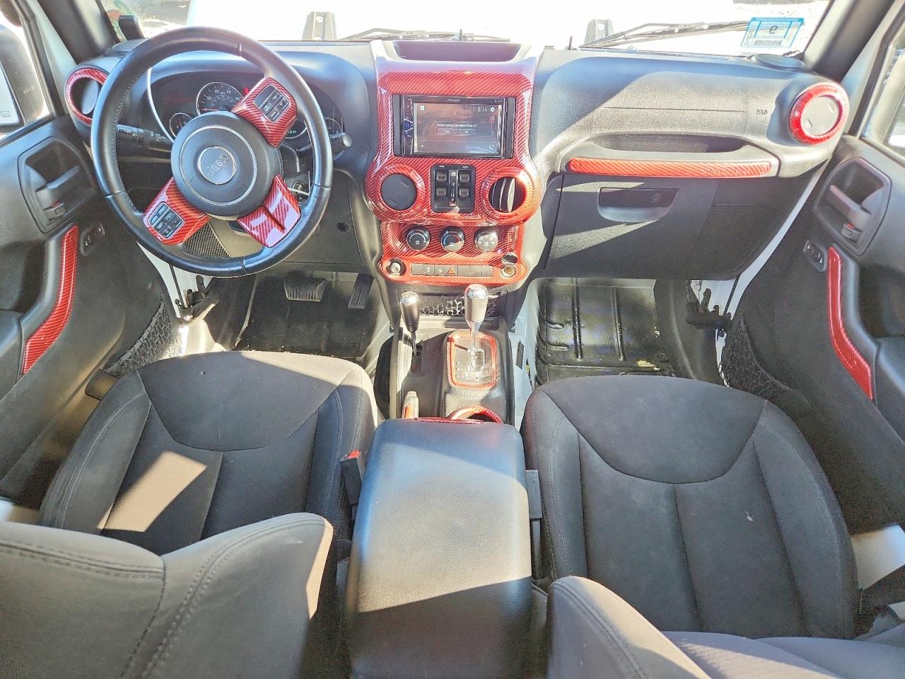 2015 Jeep Wrangler Unlimited Sport White vin: 1C4BJWDG6FL705280