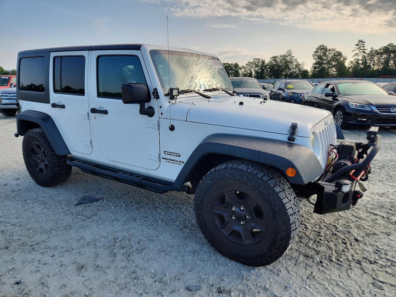 2015 Jeep Wrangler Sport White vin: 1C4BJWDG6FL741292