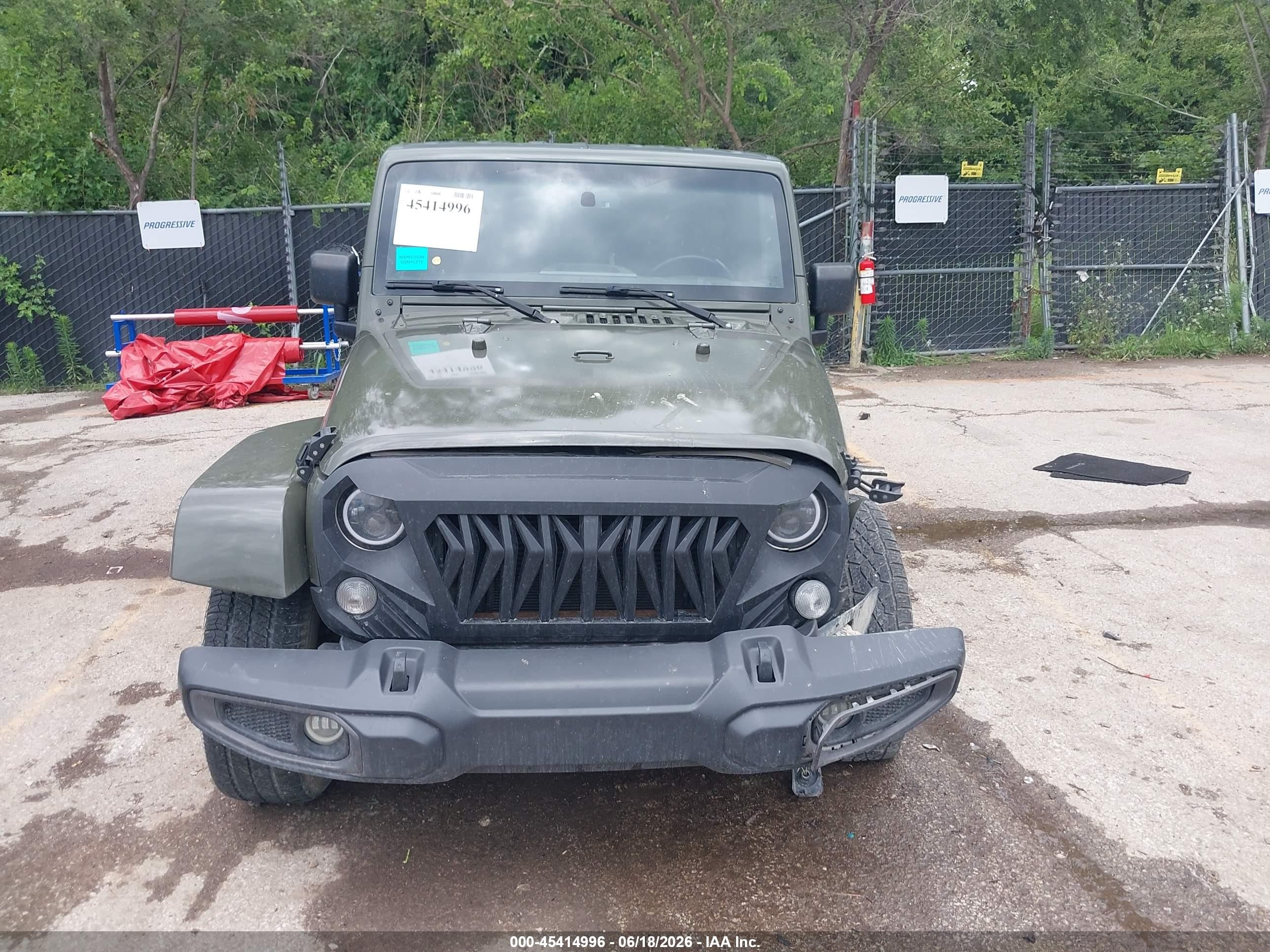 2015 Jeep Wrangler Unlimited Sport Green vin: 1C4BJWDG6FL762627