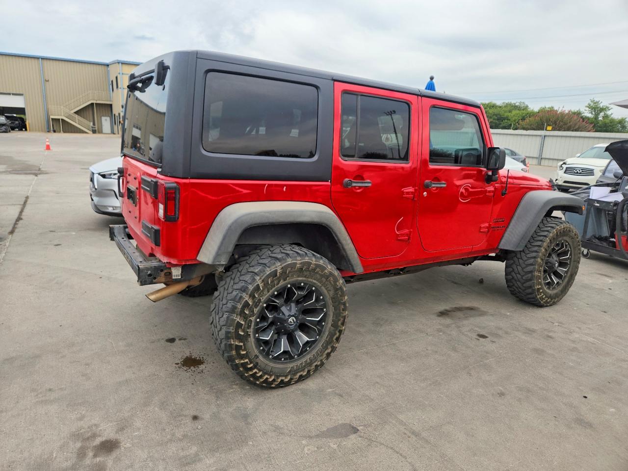 2016 Jeep Wrangler Unlimited Sport Красный vin: 1C4BJWDG6GL260315