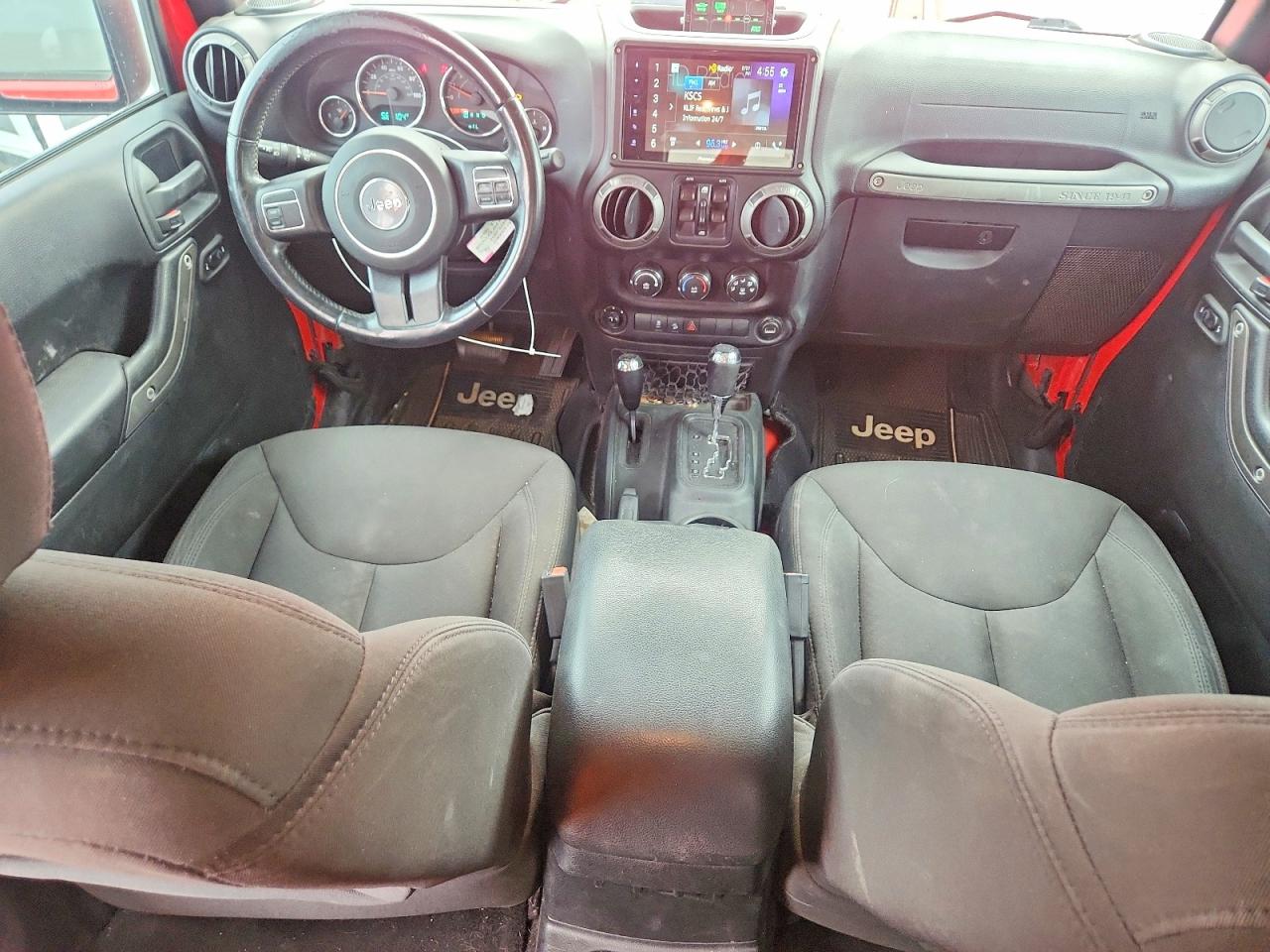 2016 Jeep Wrangler Unlimited Sport Красный vin: 1C4BJWDG6GL260315