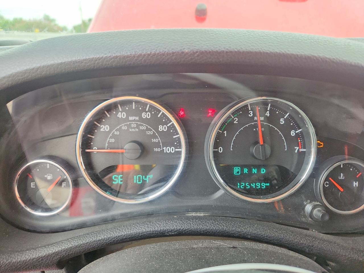 2016 Jeep Wrangler Unlimited Sport Красный vin: 1C4BJWDG6GL260315
