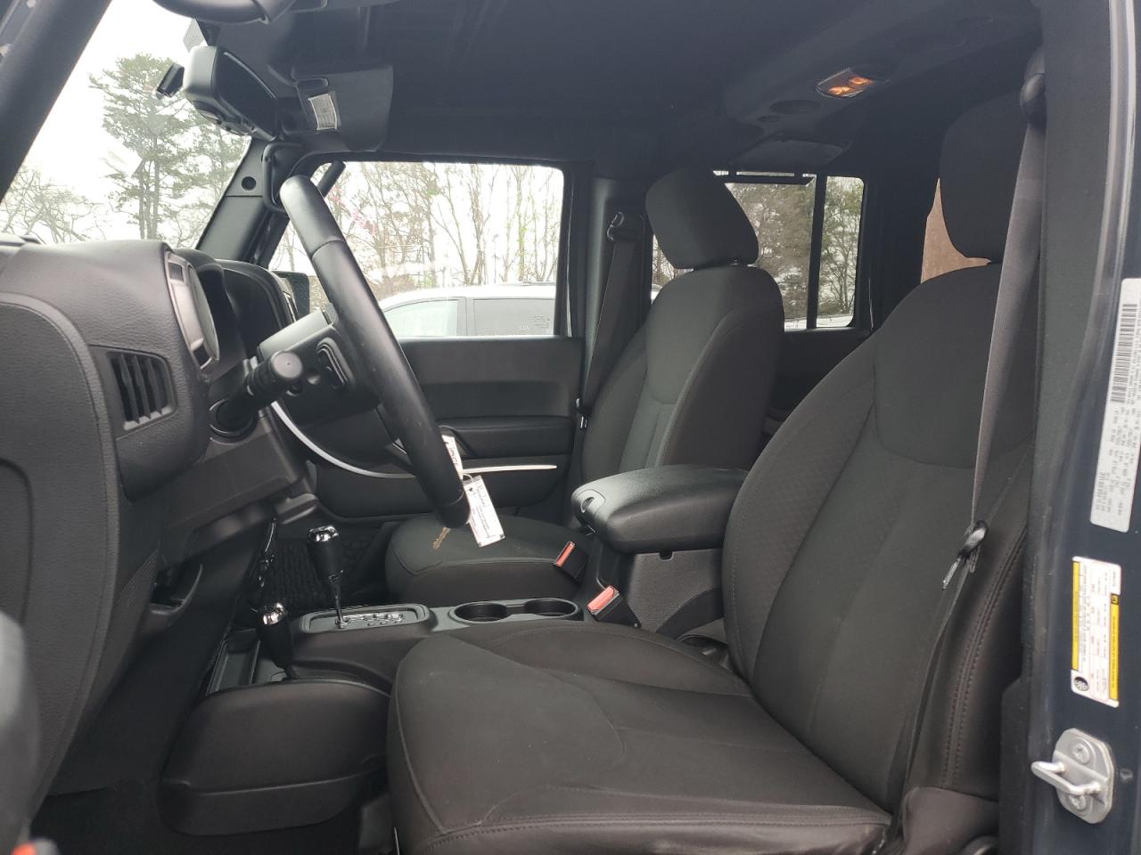 2016 Jeep Wrangler Unlimited Sport Gray vin: 1C4BJWDG6GL270407