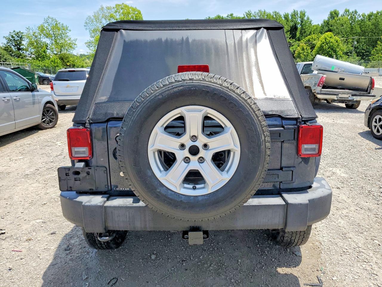 2016 Jeep Wrangler Unlimited Sport Gray vin: 1C4BJWDG6GL270407