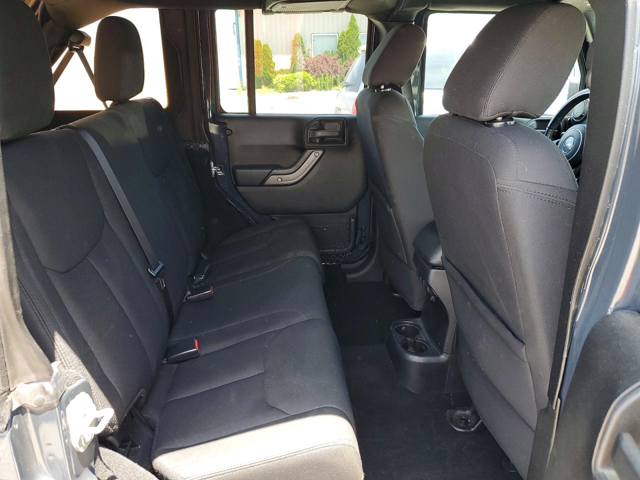 2016 Jeep Wrangler Unlimited Sport Gray vin: 1C4BJWDG6GL270407