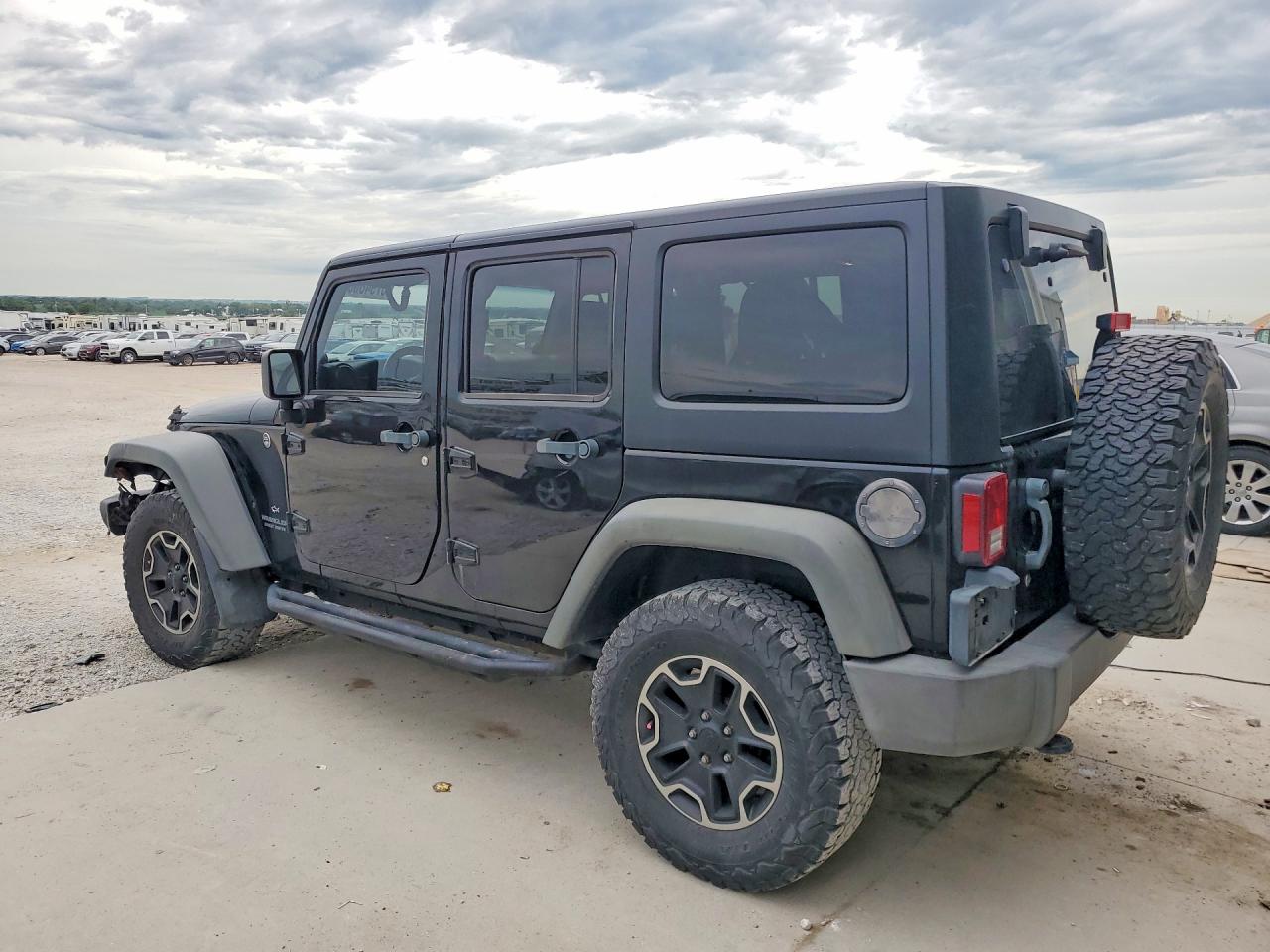 2012 Jeep Wrangler Unlimited Sport Черный vin: 1C4BJWDG7CL100616
