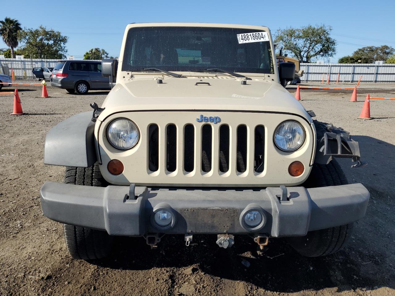 2012 Jeep Wrangler Unlimited Sport Cream vin: 1C4BJWDG7CL103001