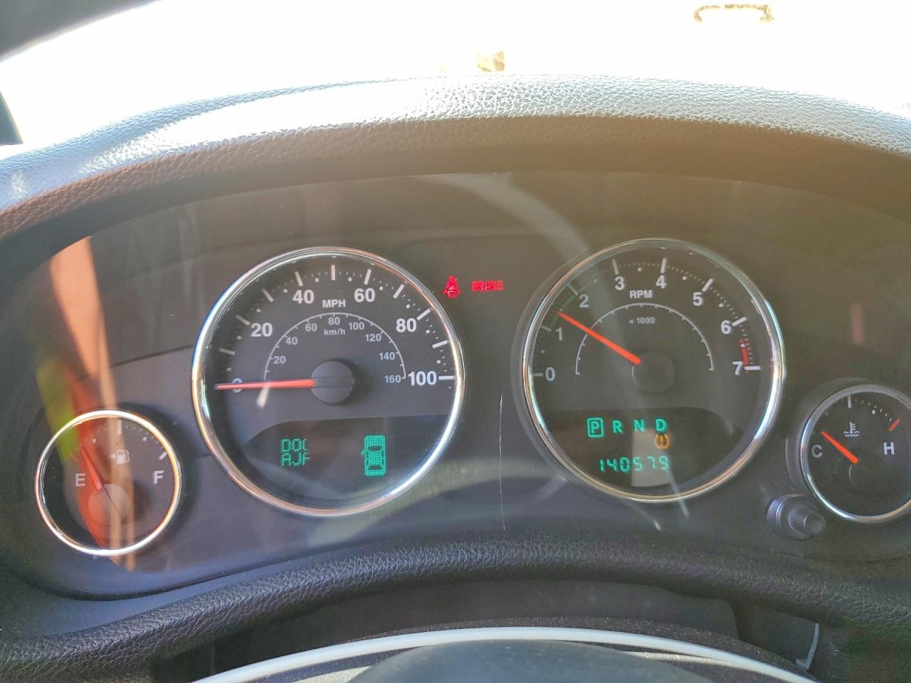 2012 Jeep Wrangler Unlimited Sport Yellow vin: 1C4BJWDG7CL120428