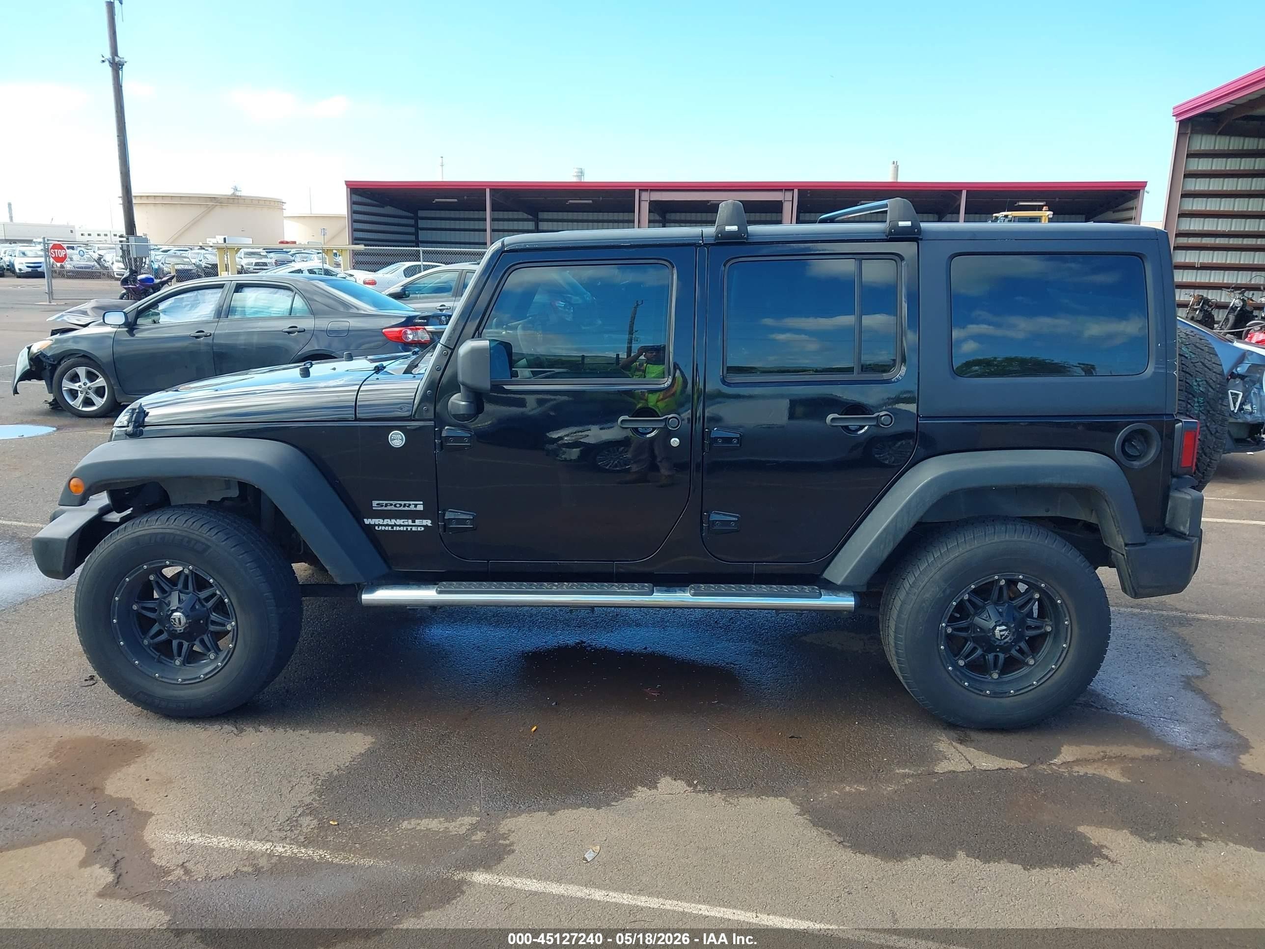 2013 Jeep Wrangler Unlimited Sport Black vin: 1C4BJWDG7DL504369