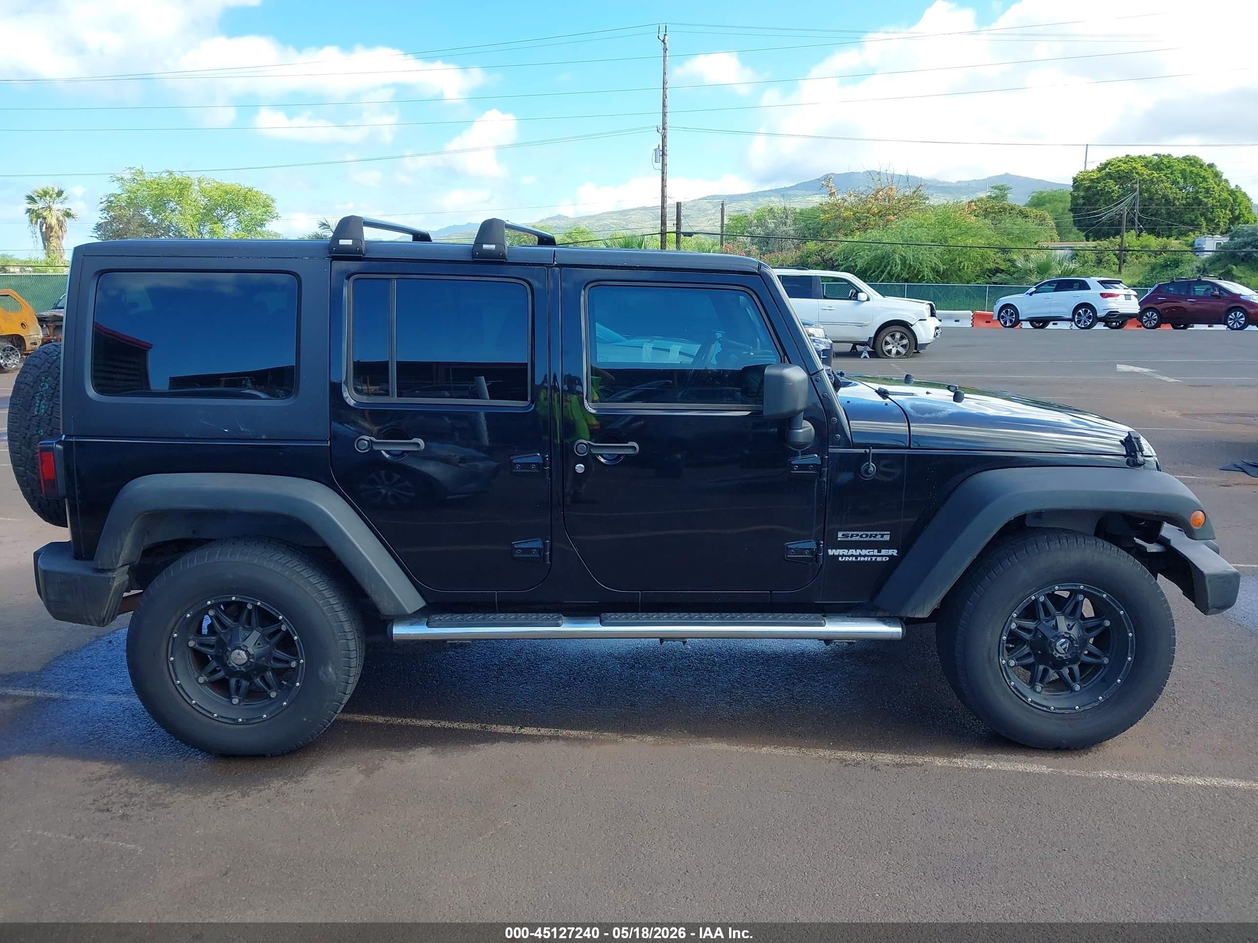 2013 Jeep Wrangler Unlimited Sport Black vin: 1C4BJWDG7DL504369