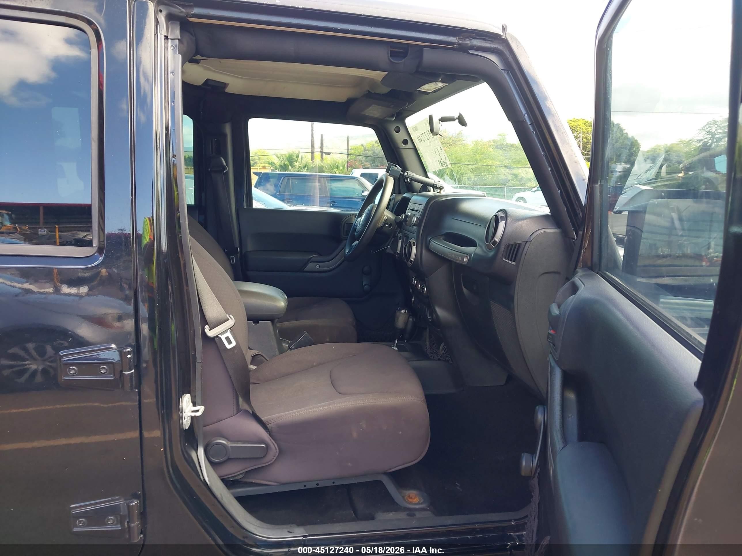 2013 Jeep Wrangler Unlimited Sport Black vin: 1C4BJWDG7DL504369