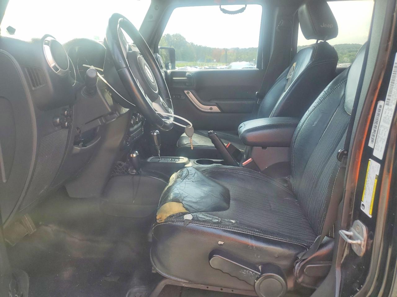 2013 Jeep Wrangler Unlimited Sport Черный vin: 1C4BJWDG7DL618503