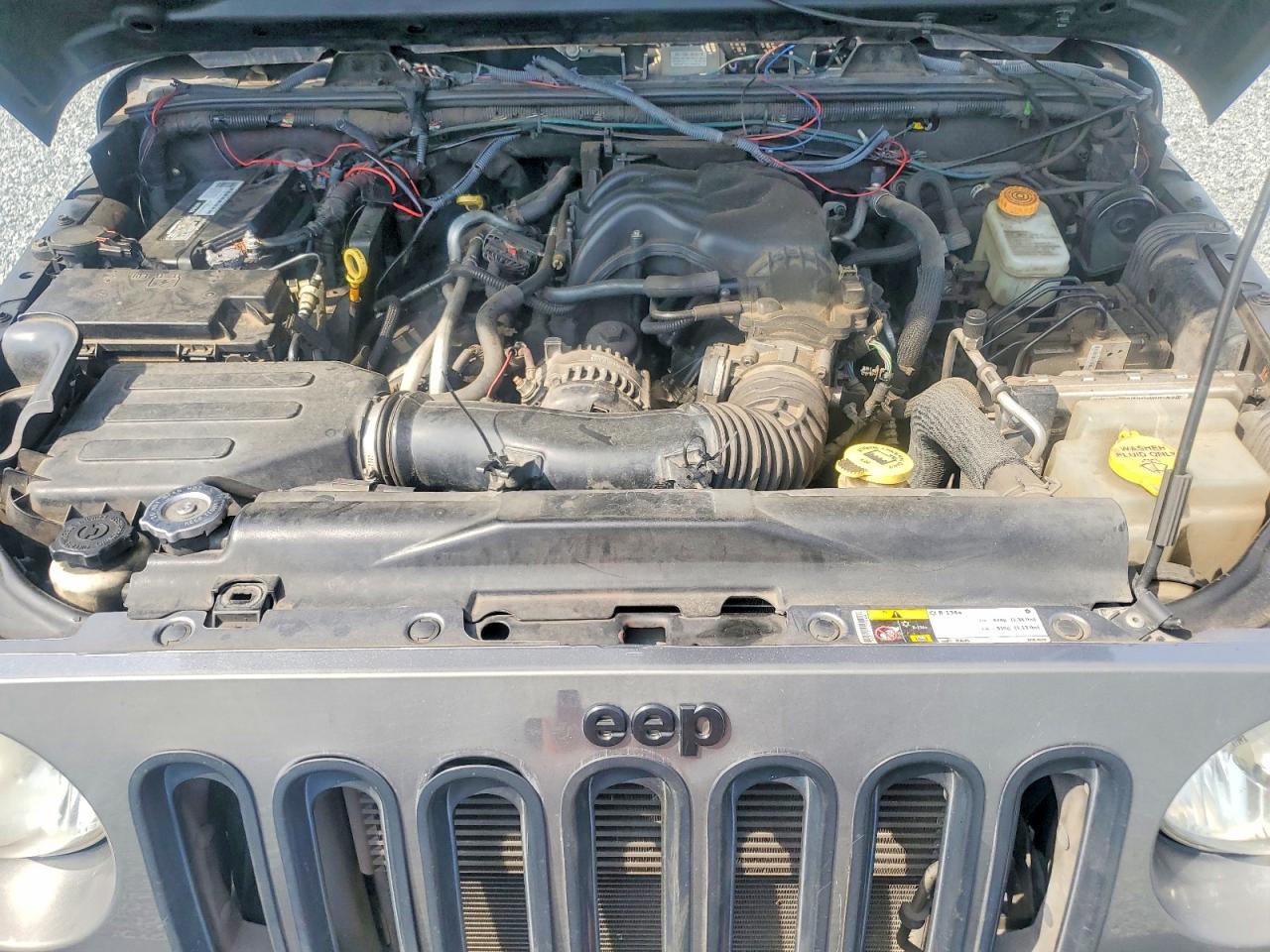 2013 Jeep Wrangler Unlimited Sport Черный vin: 1C4BJWDG7DL618503