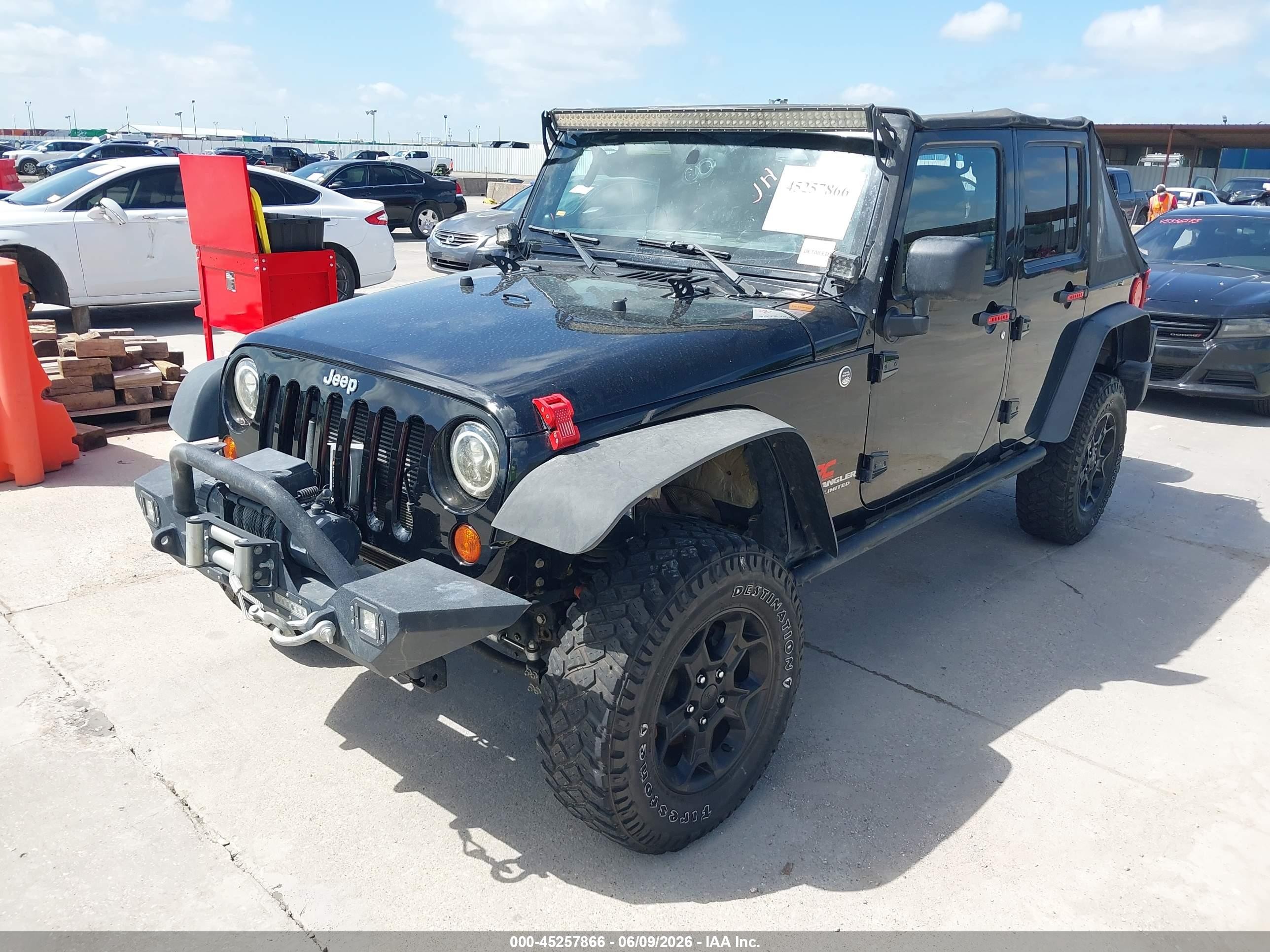 2013 Jeep Wrangler Unlimited Sport Black vin: 1C4BJWDG7DL660881
