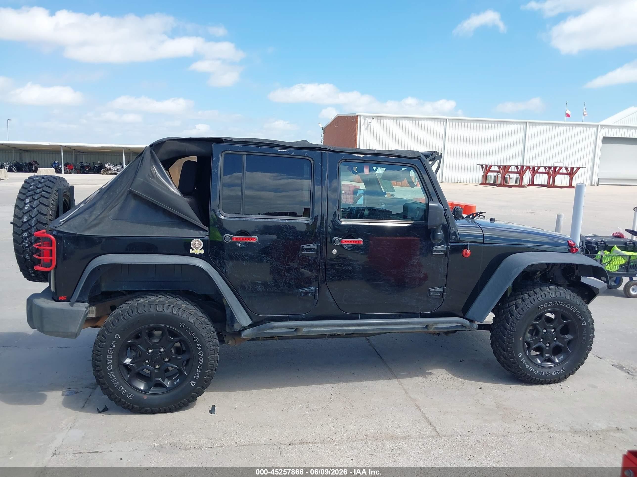 2013 Jeep Wrangler Unlimited Sport Black vin: 1C4BJWDG7DL660881