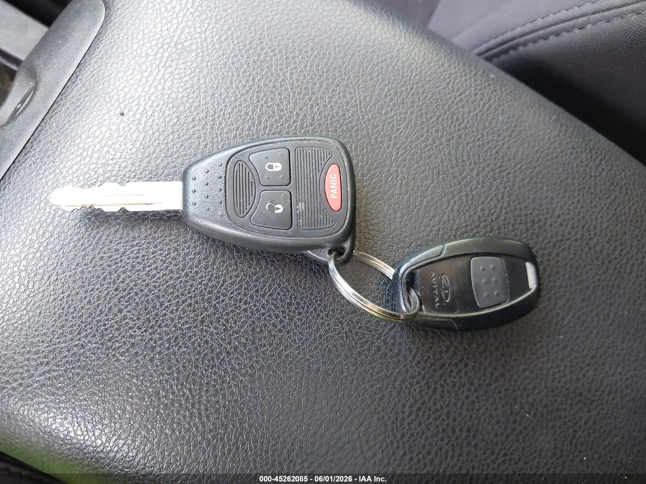 2014 Jeep Wrangler Unlimited Sport Silver vin: 1C4BJWDG7EL103437
