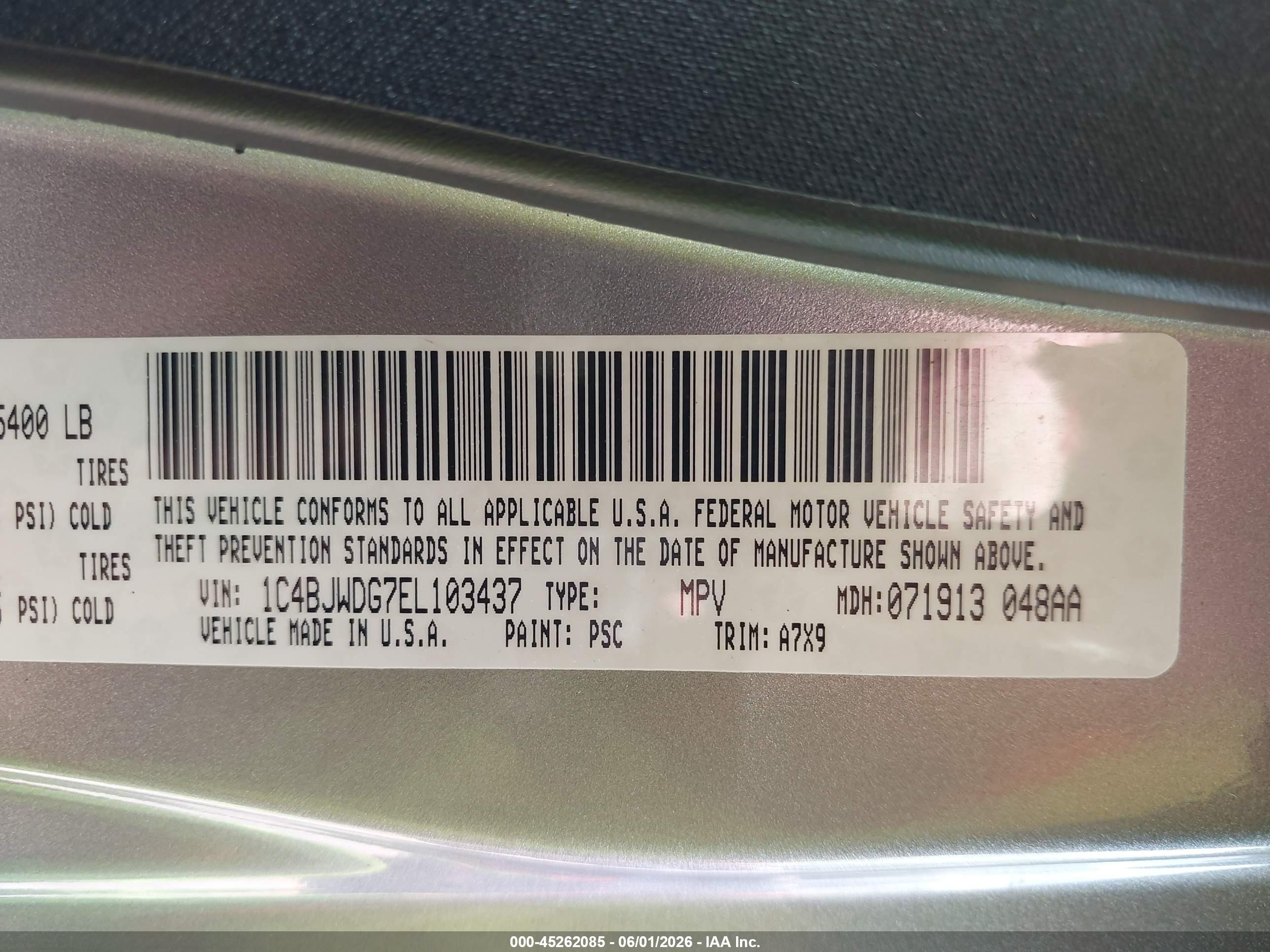 2014 Jeep Wrangler Unlimited Sport Silver vin: 1C4BJWDG7EL103437