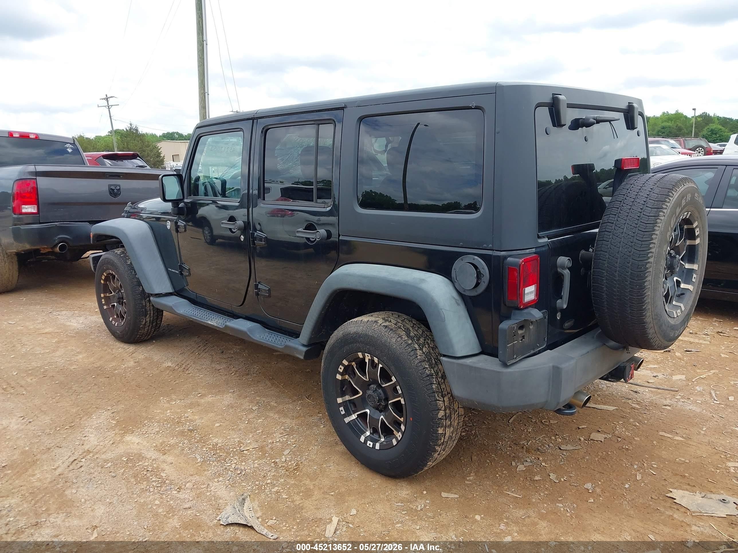 2014 Jeep Wrangler Unlimited Sport Black vin: 1C4BJWDG7EL140066