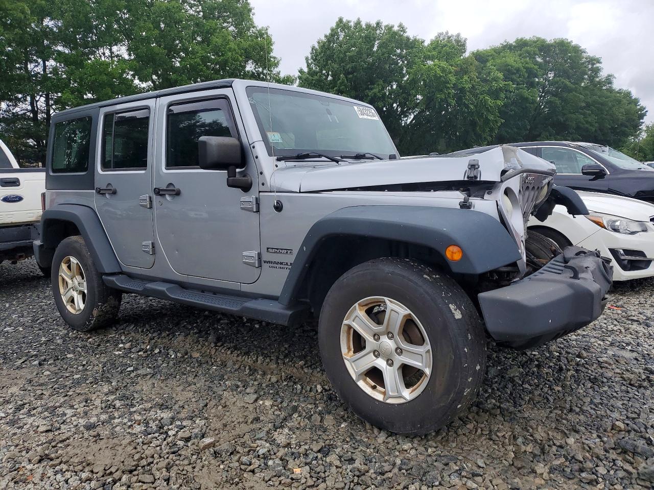 2014 Jeep Wrangler Unlimited Sport Gray vin: 1C4BJWDG7EL216935