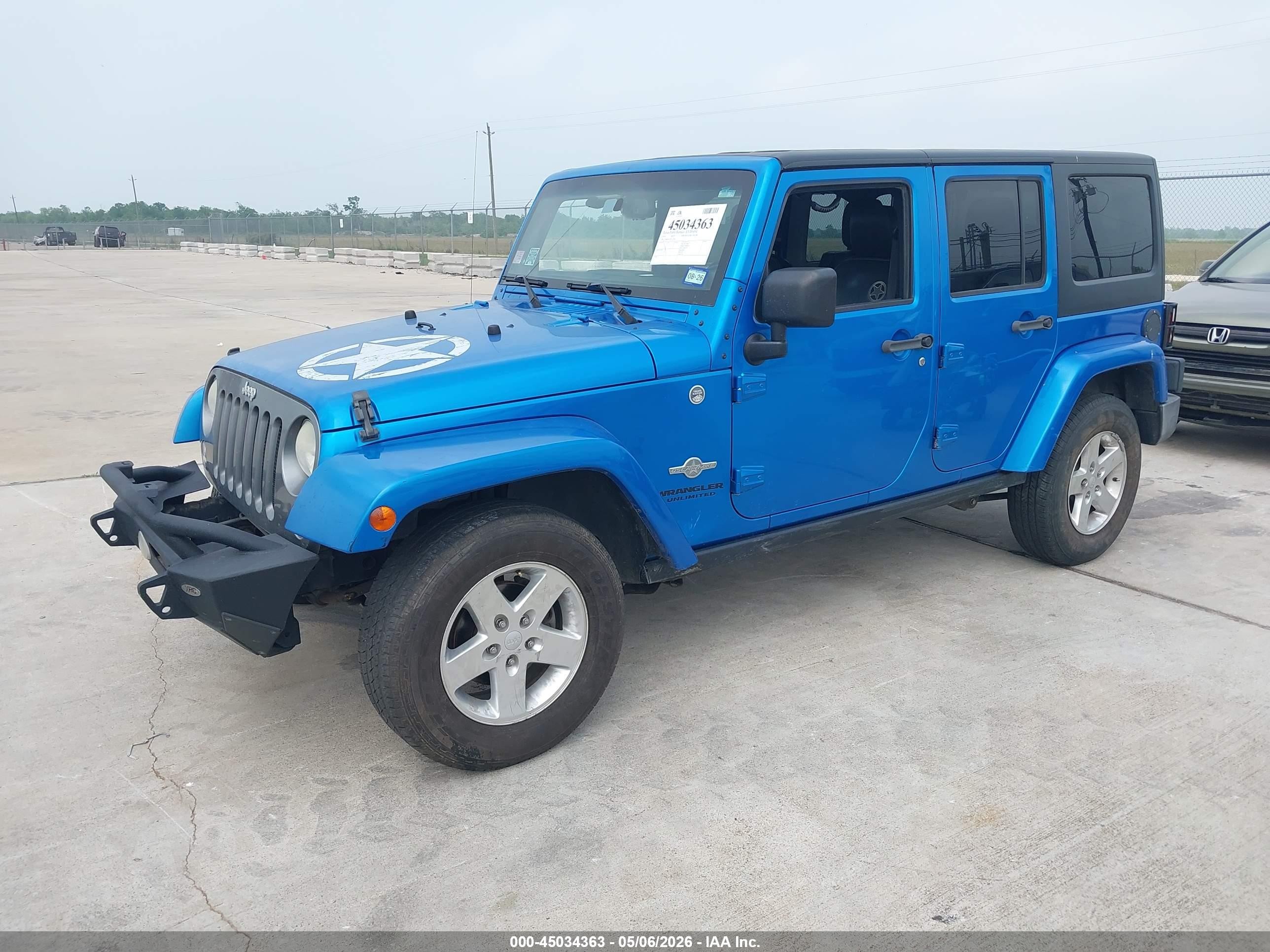 2014 Jeep Wrangler Unlimited Freedom Edition Blue vin: 1C4BJWDG7EL222802