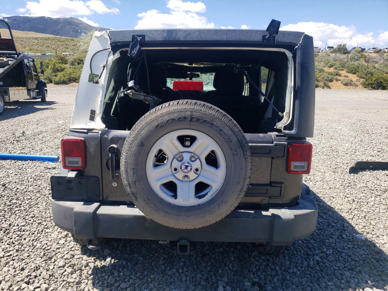 2014 Jeep Wrangler Unlimited Sport Black vin: 1C4BJWDG7EL253032