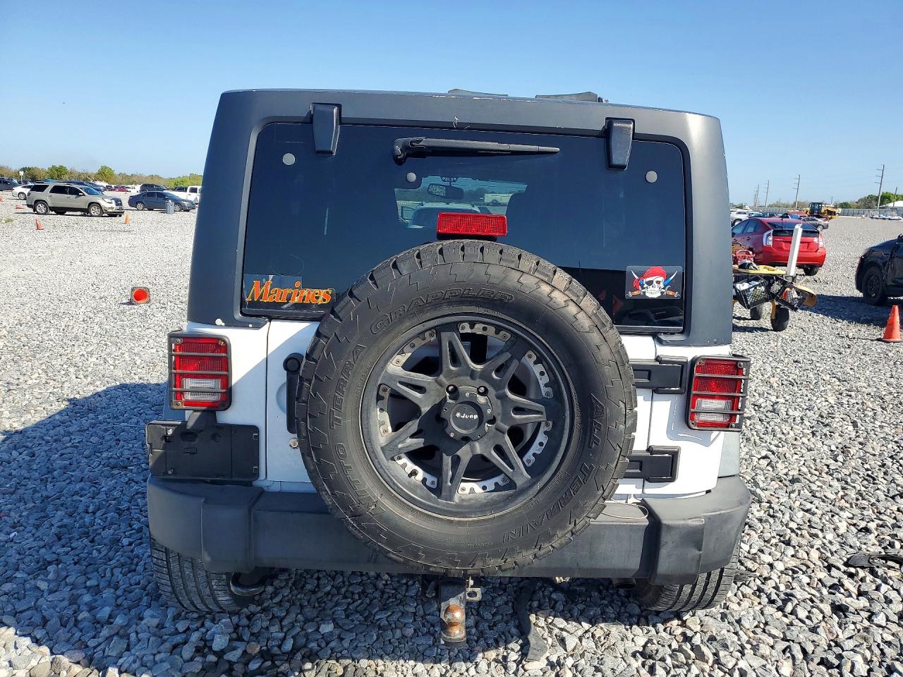 2014 Jeep Wrangler Unlimited Sport Белый vin: 1C4BJWDG7EL268890