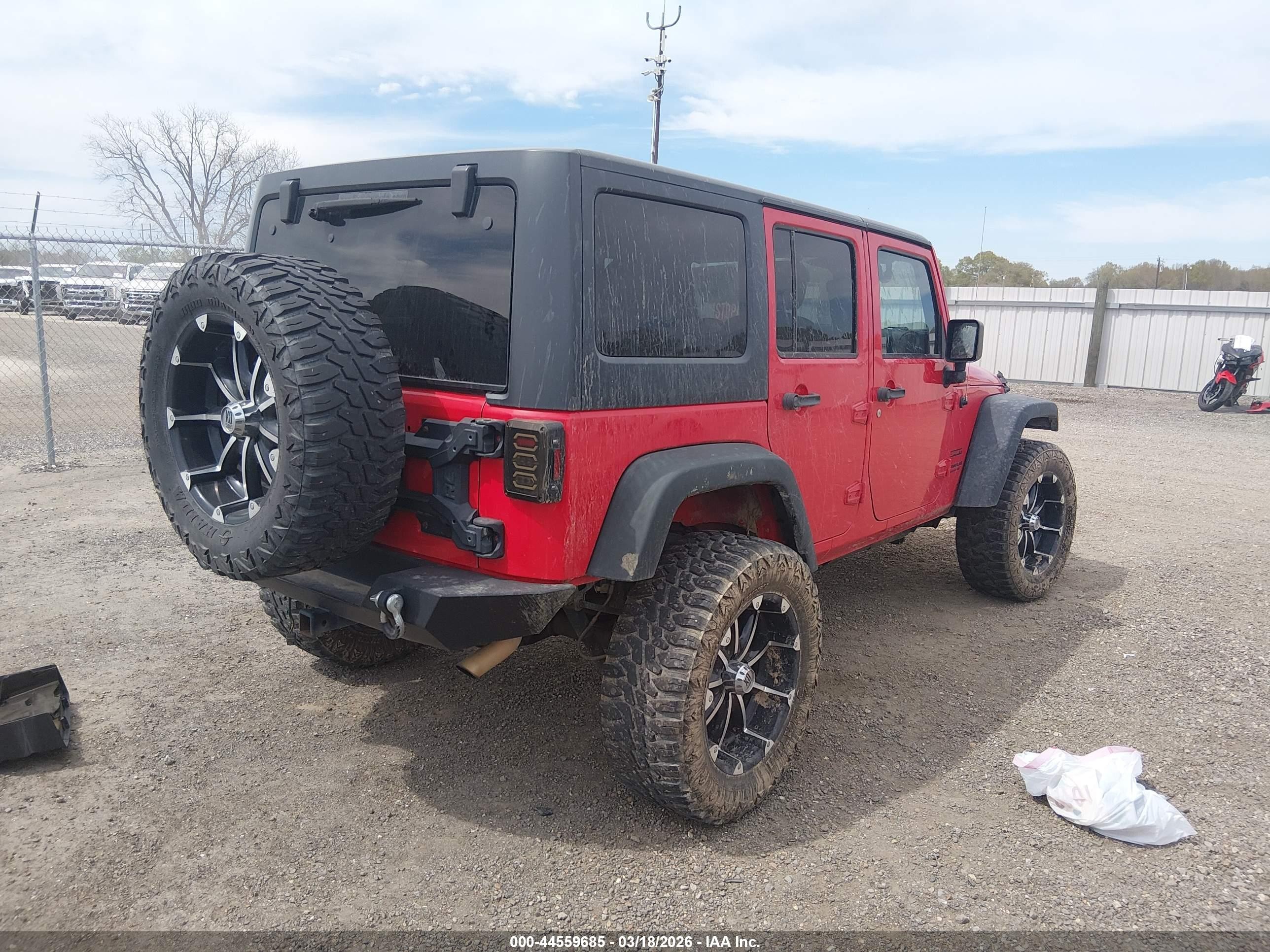 2015 Jeep Wrangler Unlimited Sport Красный vin: 1C4BJWDG7FL635370
