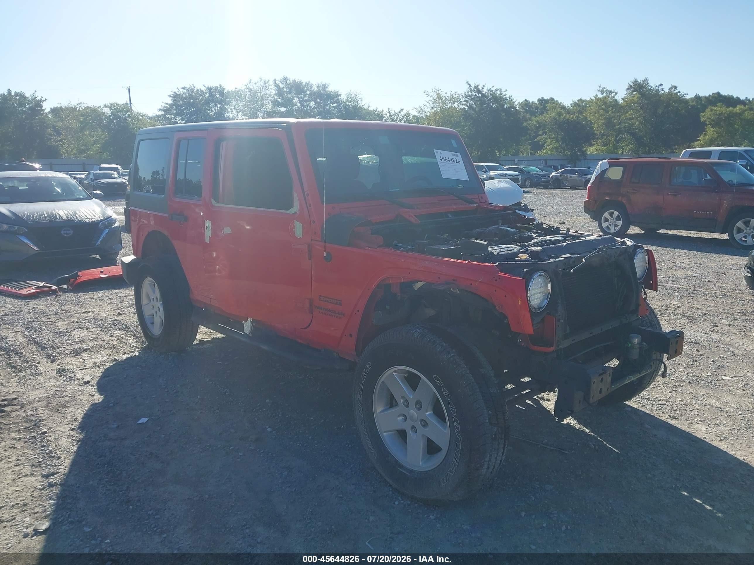 2015 Jeep Wrangler Unlimited Sport Red vin: 1C4BJWDG7FL670944