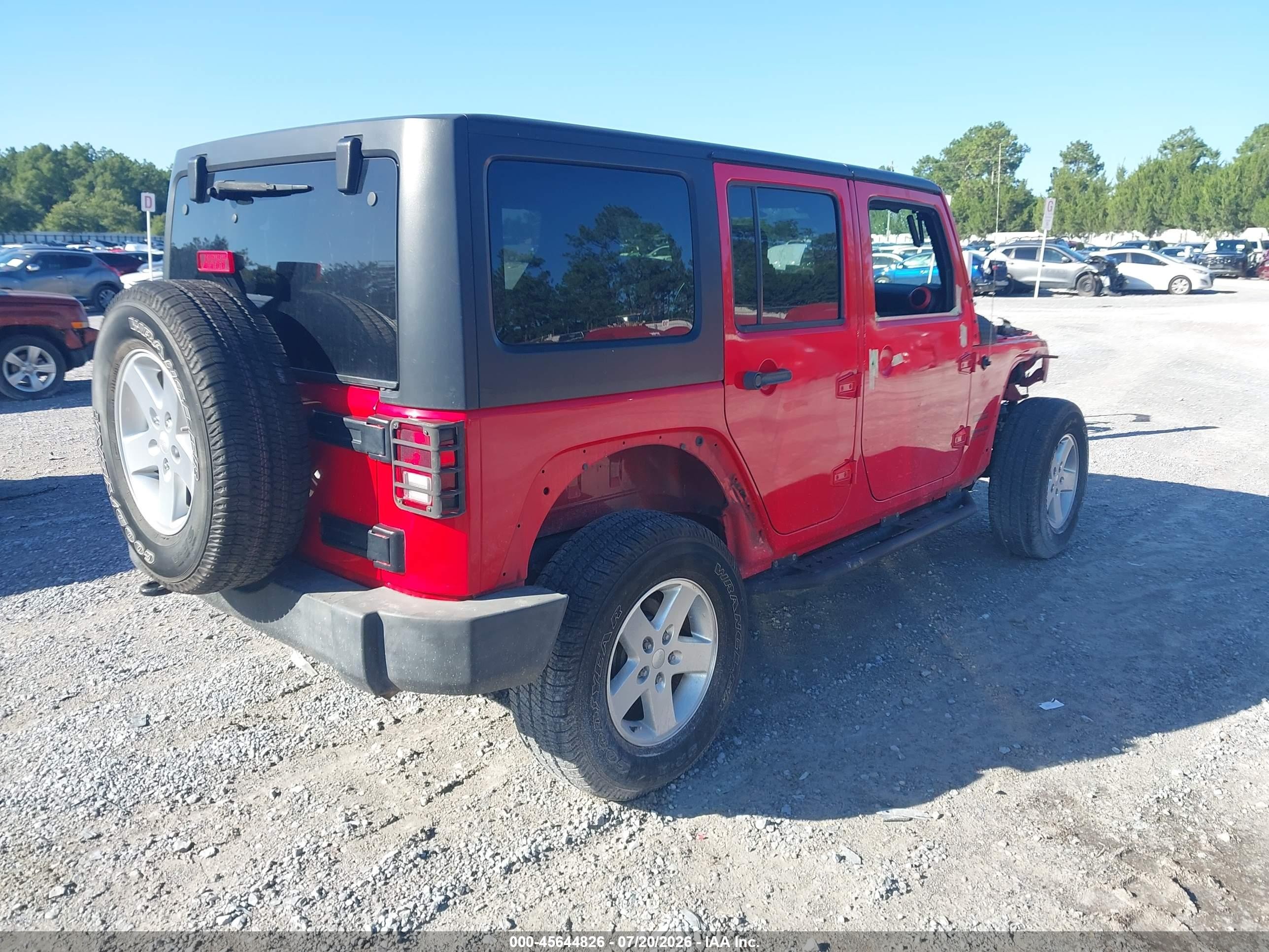 2015 Jeep Wrangler Unlimited Sport Red vin: 1C4BJWDG7FL670944