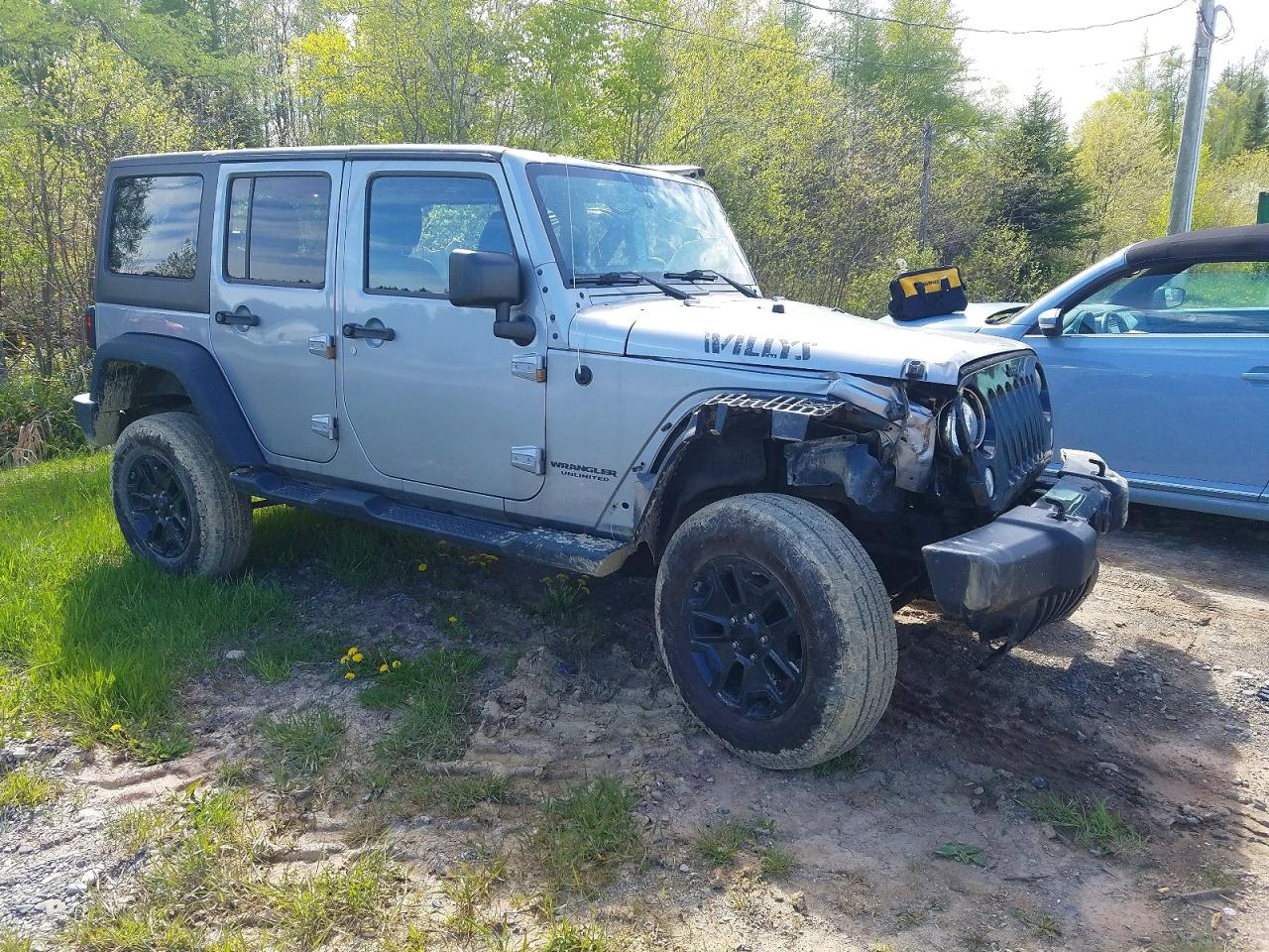 2015 Jeep Wrangler Unlimited S Silver vin: 1C4BJWDG7FL672984