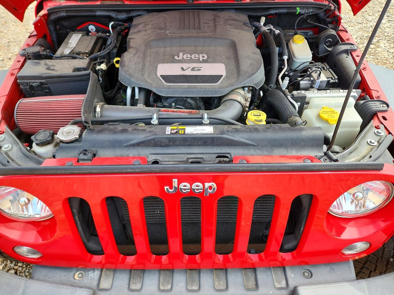 2016 Jeep Wrangler Unlimited Sport Красный vin: 1C4BJWDG7GL175855