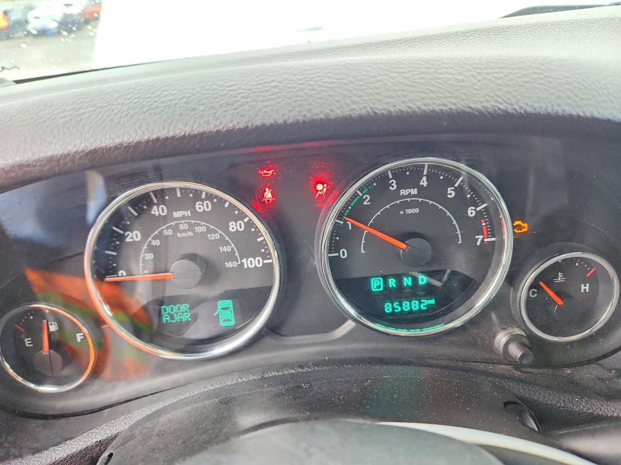 2018 Jeep Wrangler Unlimited Sport Silver vin: 1C4BJWDG7JL820883